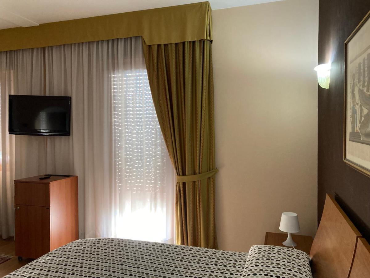 Hotel Master Albignasego Kültér fotó