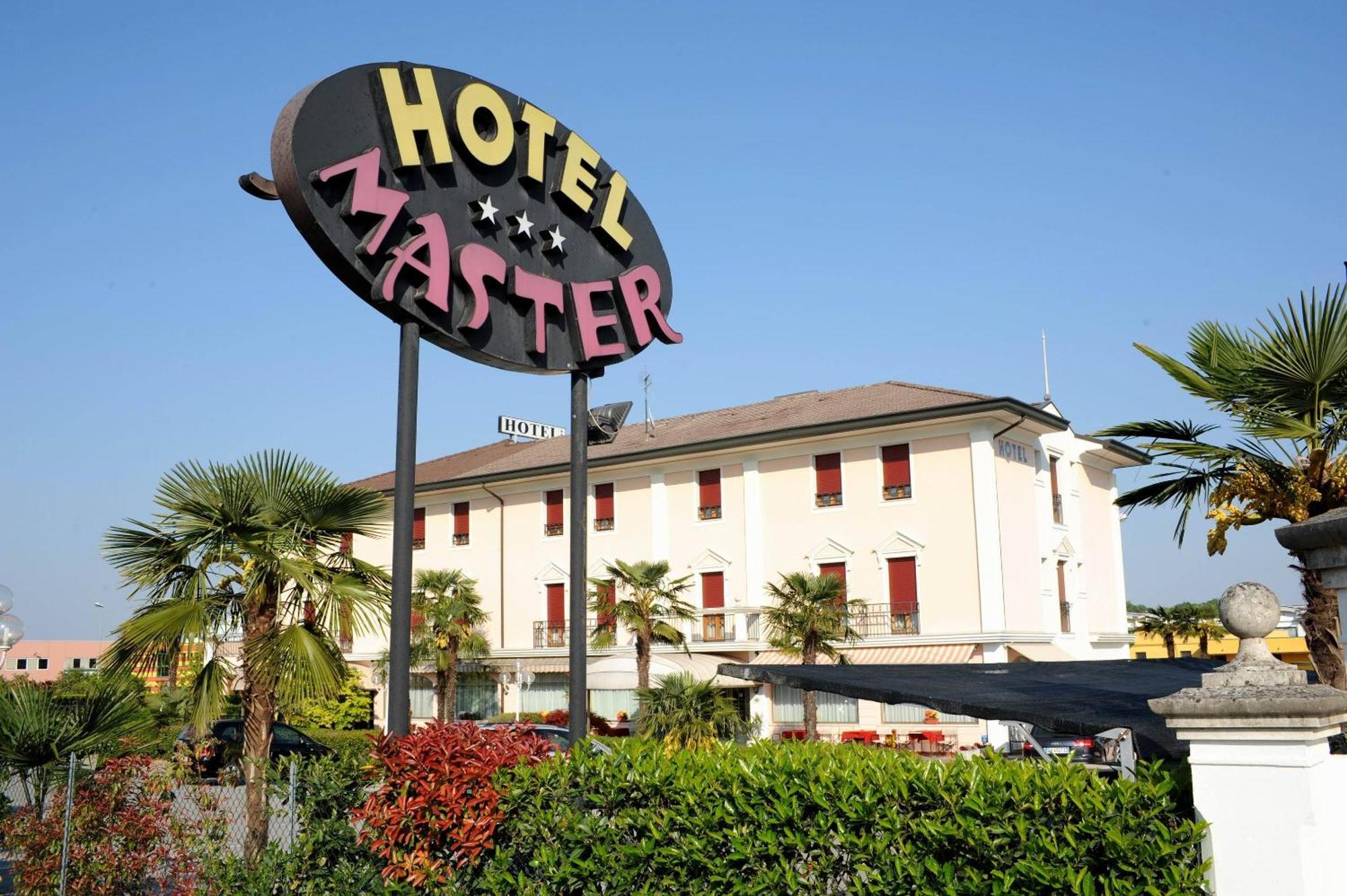 Hotel Master Albignasego Kültér fotó